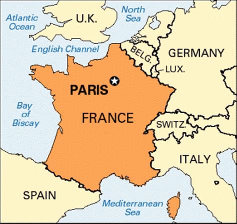 capital city france|where is paris located in france.
